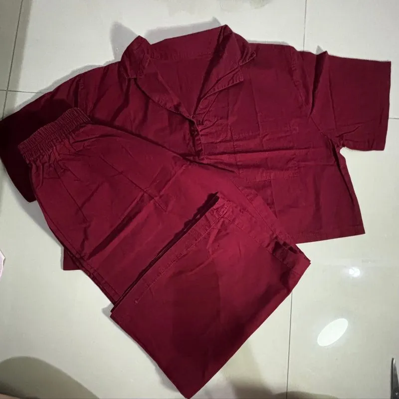 set maroon photo 1