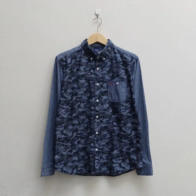 NII - Kemeja Soft Denim Motif Camo photo 1