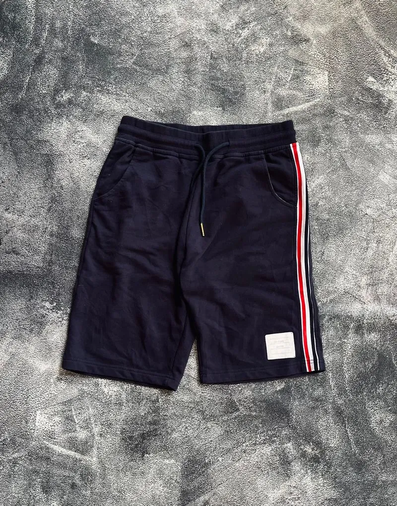 Celana shortpants thom browne photo 1