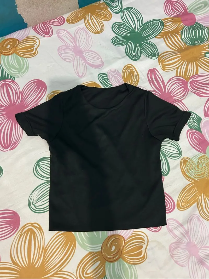 crop top basic photo 1