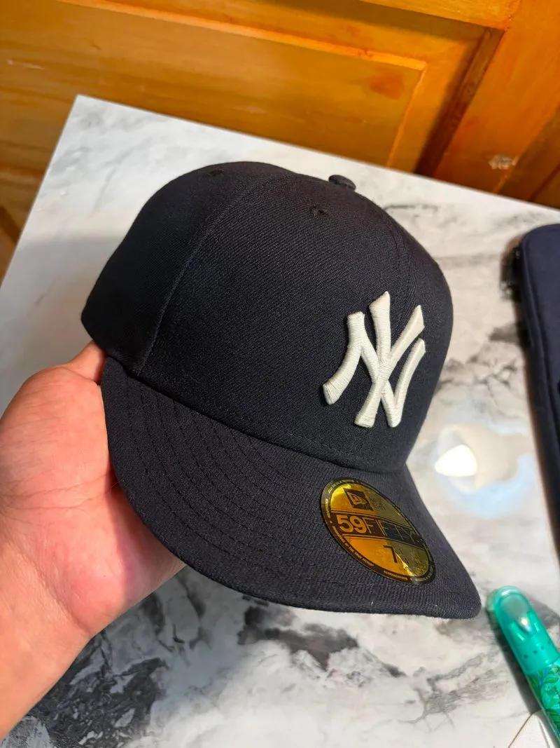 New York Yankees Dark Blue 5950 Fitted Cap photo 1