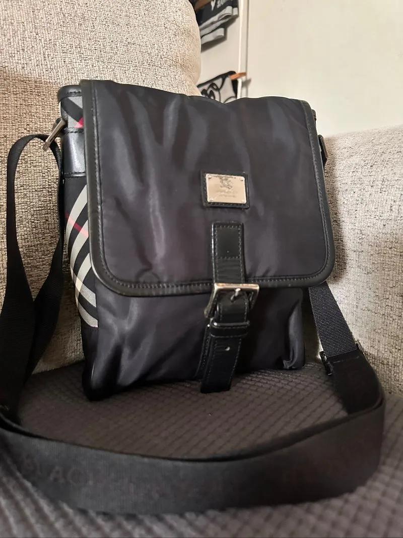 Sling Burberry black label photo 1