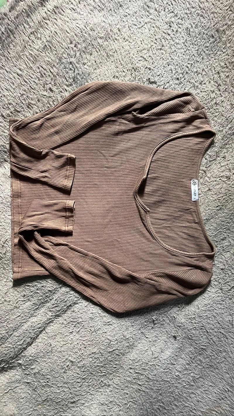 Crop top by 99koutlet uk L photo 1