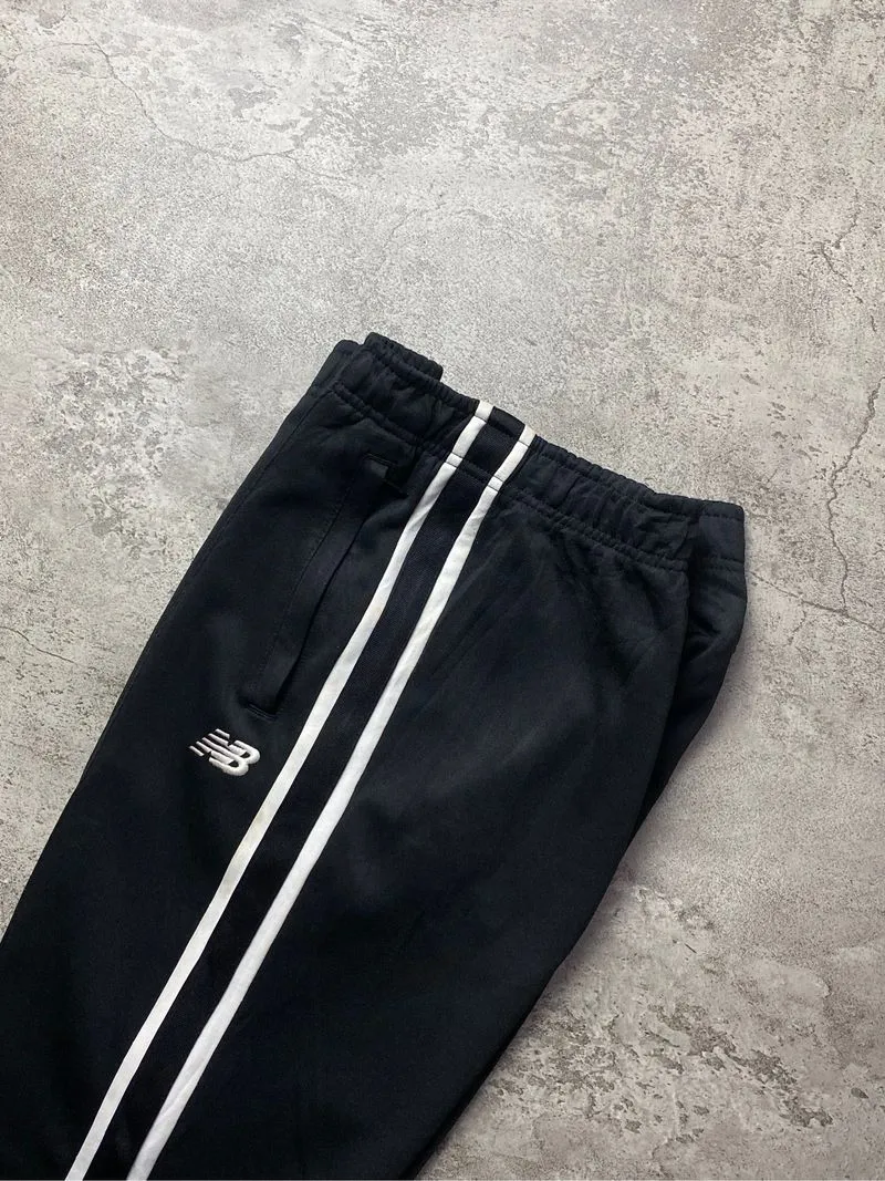 trackpants new balance photo 1