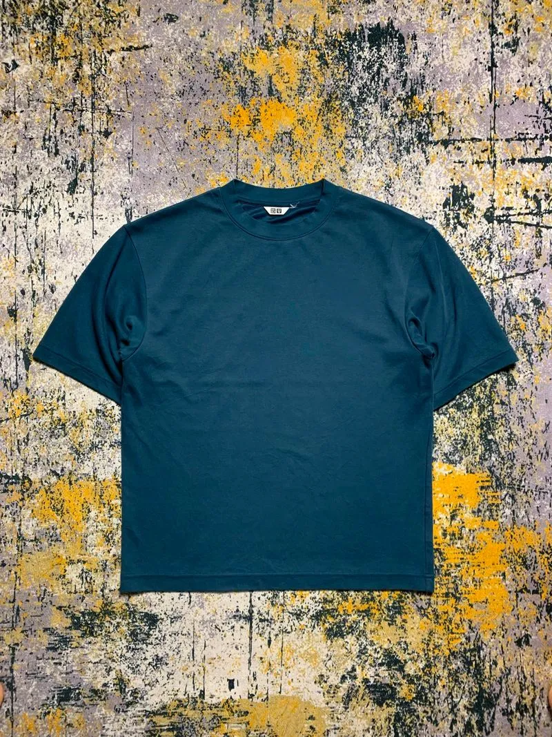 Kaos/Tshirt Uniqlo Airism photo 1