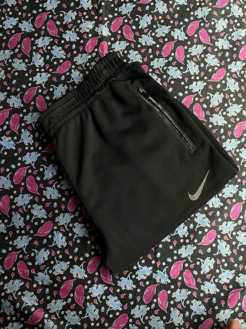 Celana Training Nike  photo 1