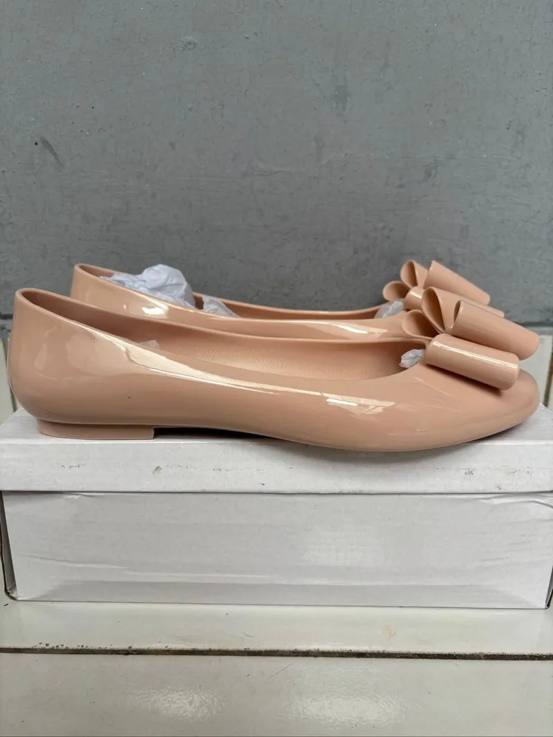 Sepatu Staccato Jelly  photo 1