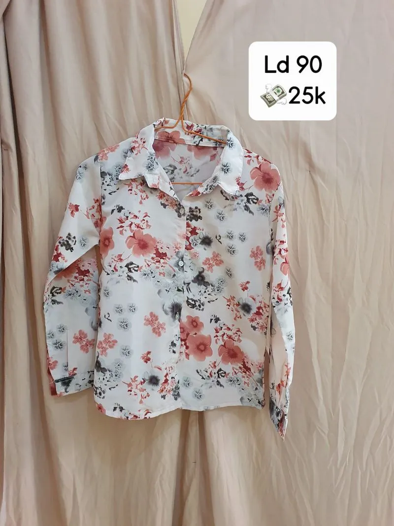 Kemeja floral photo 1