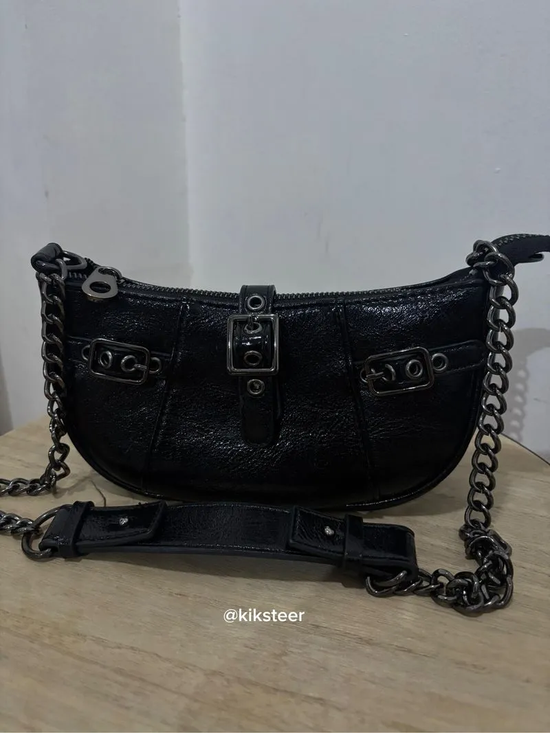 Black Shoulder Bag Rantai Vintage Buckle photo 1