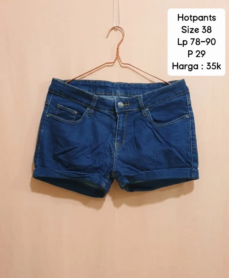Hotpants jeans photo 1