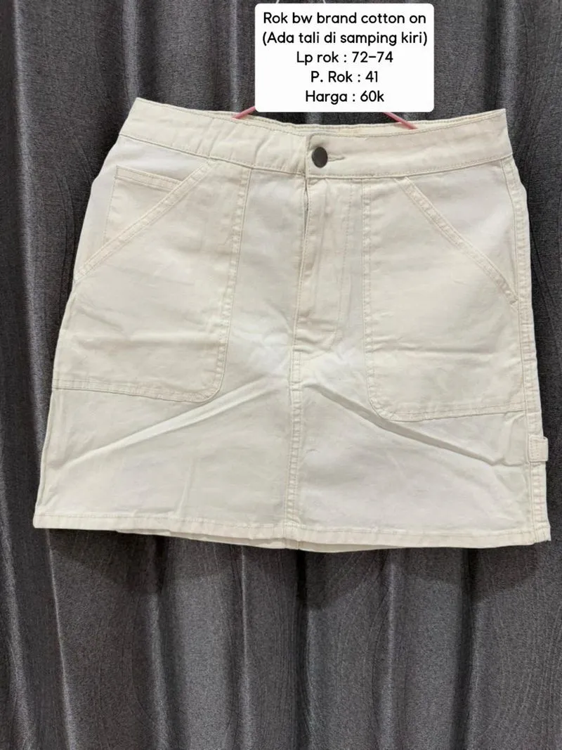 Rok mini / mini skirt BW photo 1