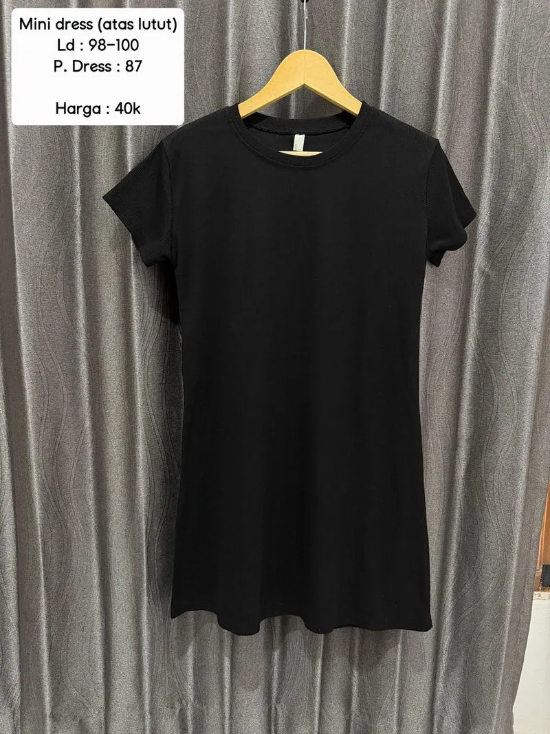 Mini dress hitam photo 1