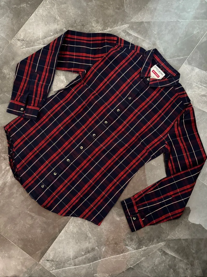 Kemeja logo jeans kotak  photo 1