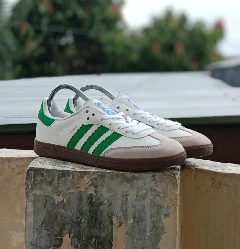 Adidas Streetwear Casual Sneakers Wanita white green photo 1