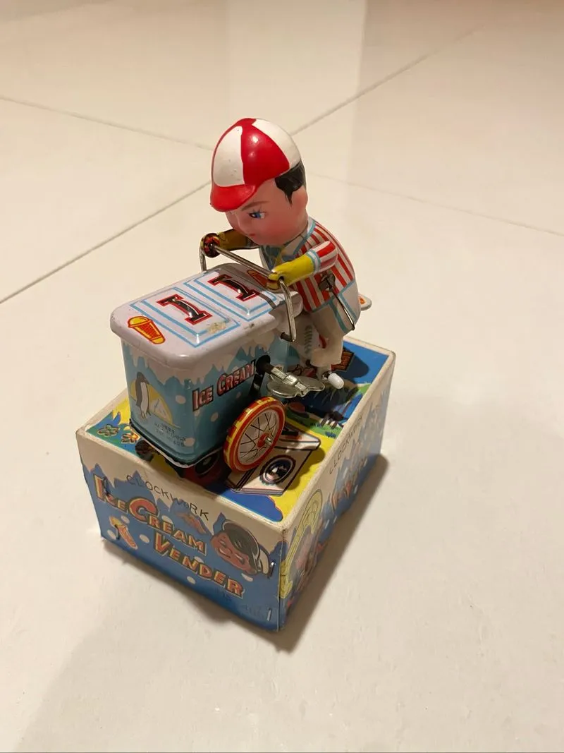 Tin Toys ice cream vender  photo 1