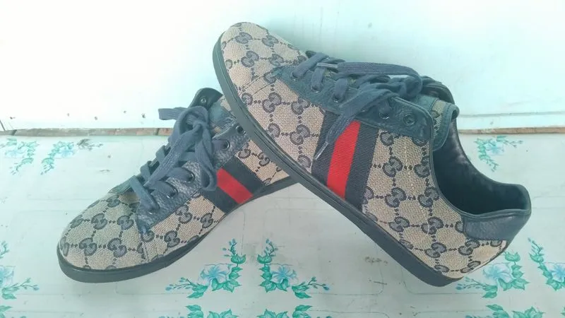 Gucci Leather Navy GG Monogram Canvas Low Top Sneaker photo 1