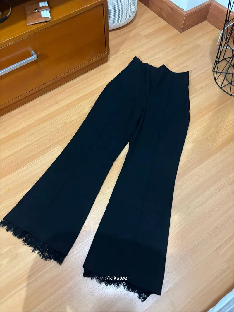Celana Kulot Hitam Renda Bawah photo 1