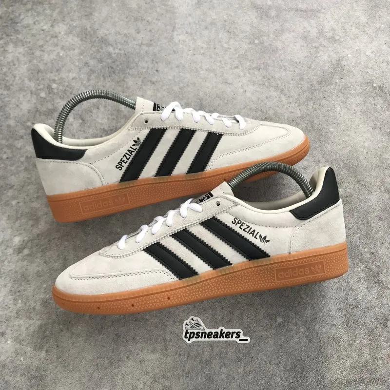Adidas Casual Sneakers Pria white photo 1