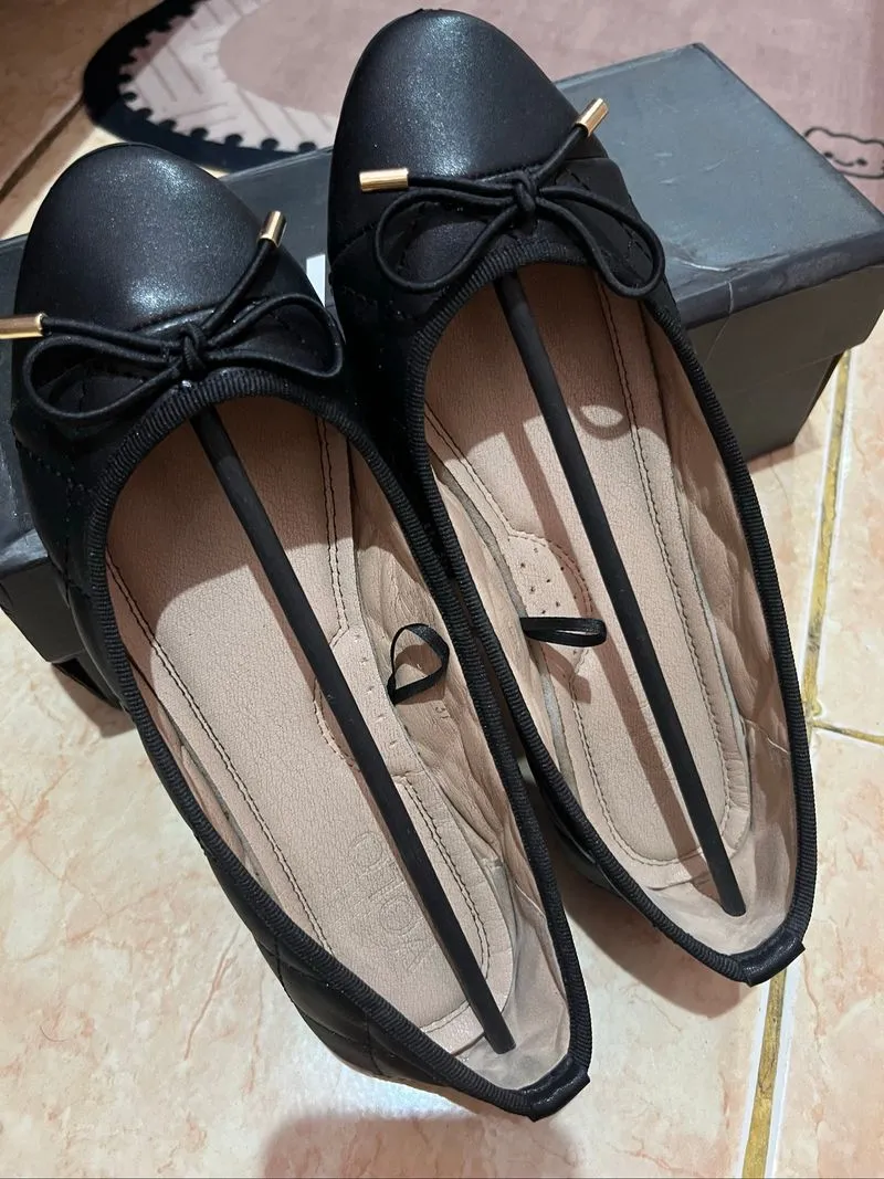 Sepatu Flatshoes Black photo 1