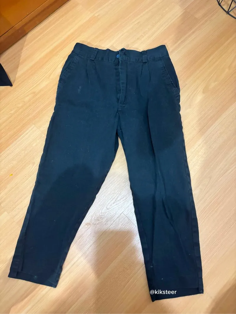 Celana Panjang Hitam Highwaist Straight Cut photo 1