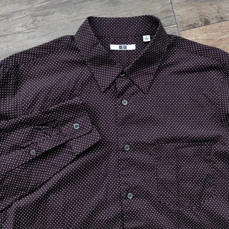 Kemeja uniqlo polkadot photo 1