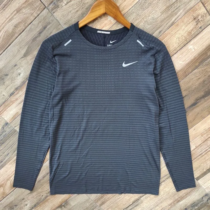 Jersey nike dri fit running long sleeve size S photo 1