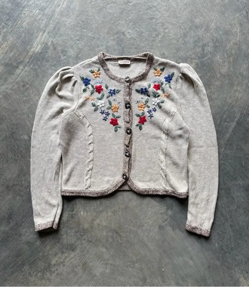 Vintage Cardigan Wanita tan photo 1