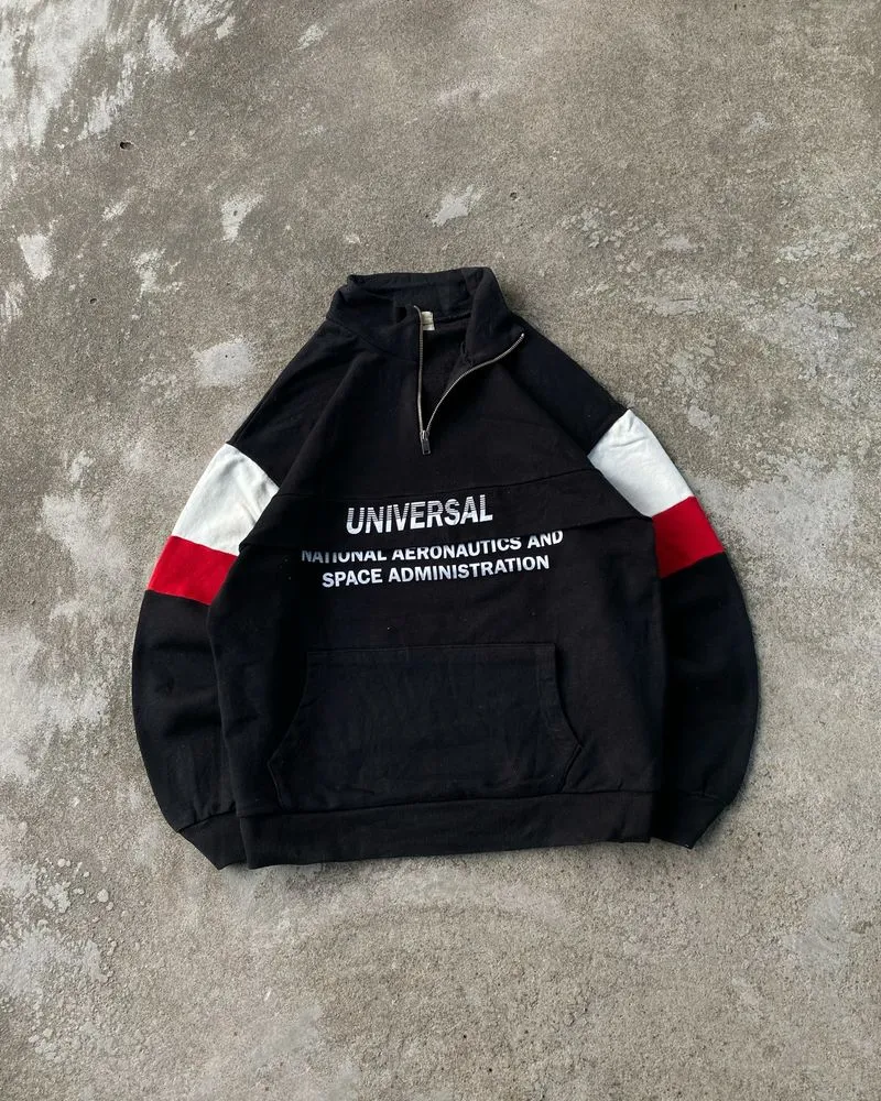 UNIVERSAL HALFZIP SWEATER photo 1
