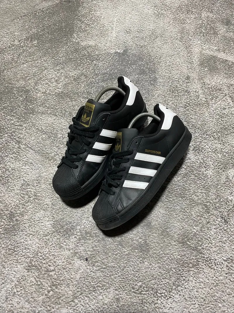 Adidas superstar leather black white photo 1