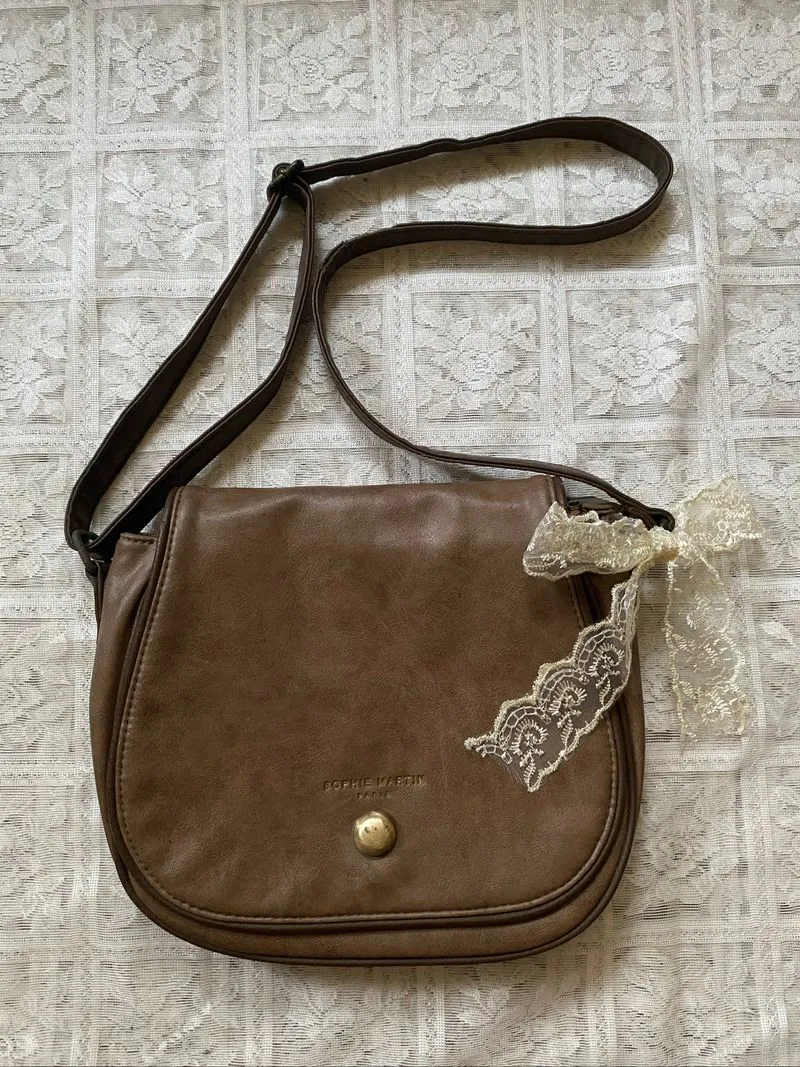 sophie slingbag photo 1