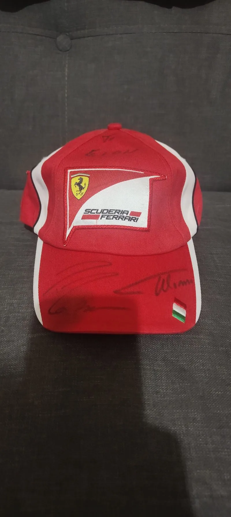 Topi Ferrari x Puma Original+TTD  photo 1