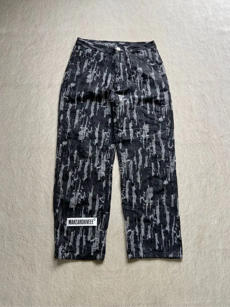 Extraordinary pants photo 1