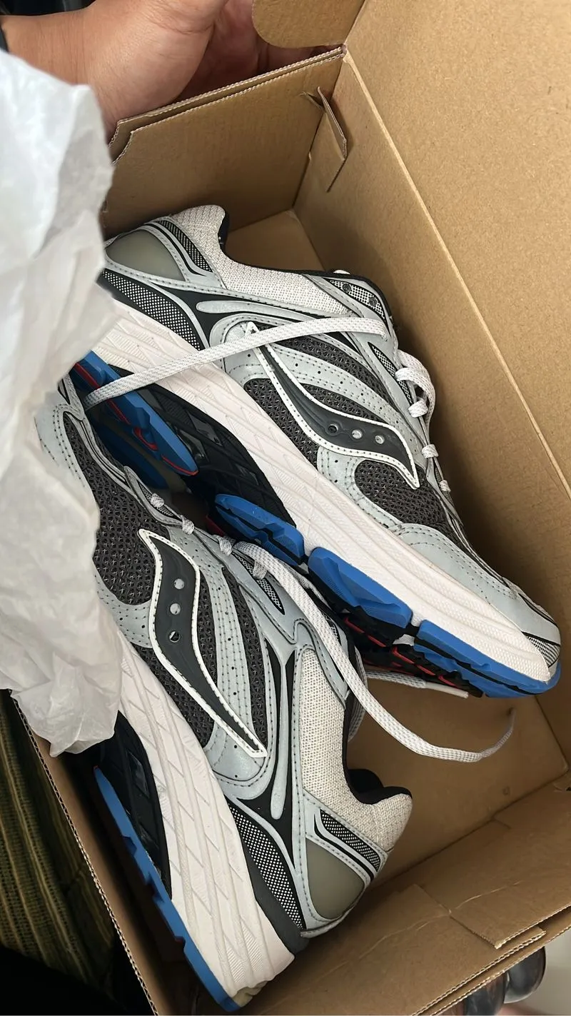 Saucony Progid Omni 9 Armor Silver Grey photo 1