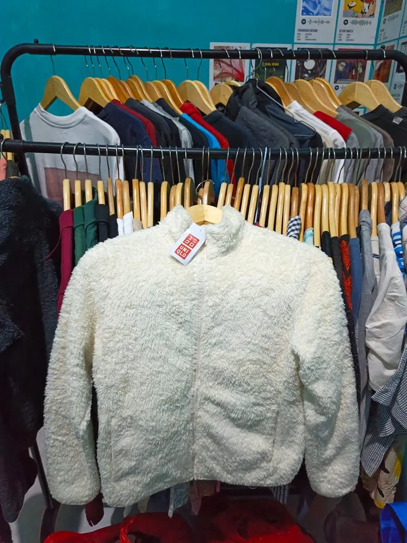 Jaket Full Sherpa Uniqlo photo 1