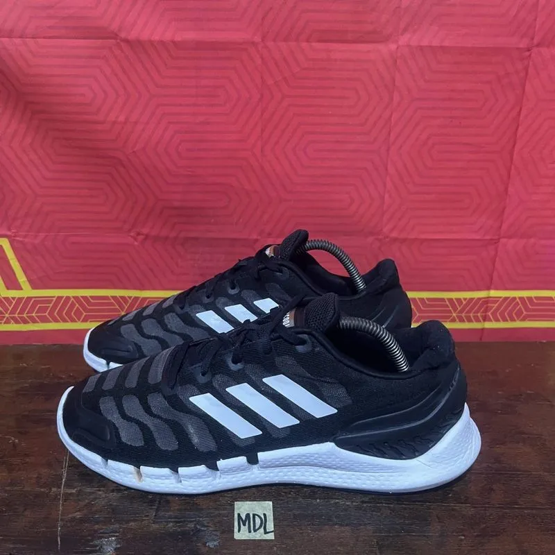 Sepatu Second Original Adidas Climacool Ventania size 42,5 photo 1