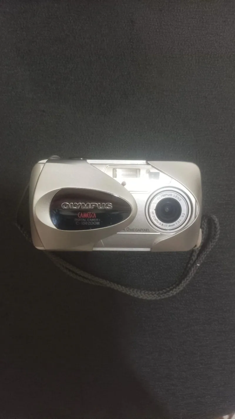 Olympus Camedia C-350 Zoom vintage camera photo 1