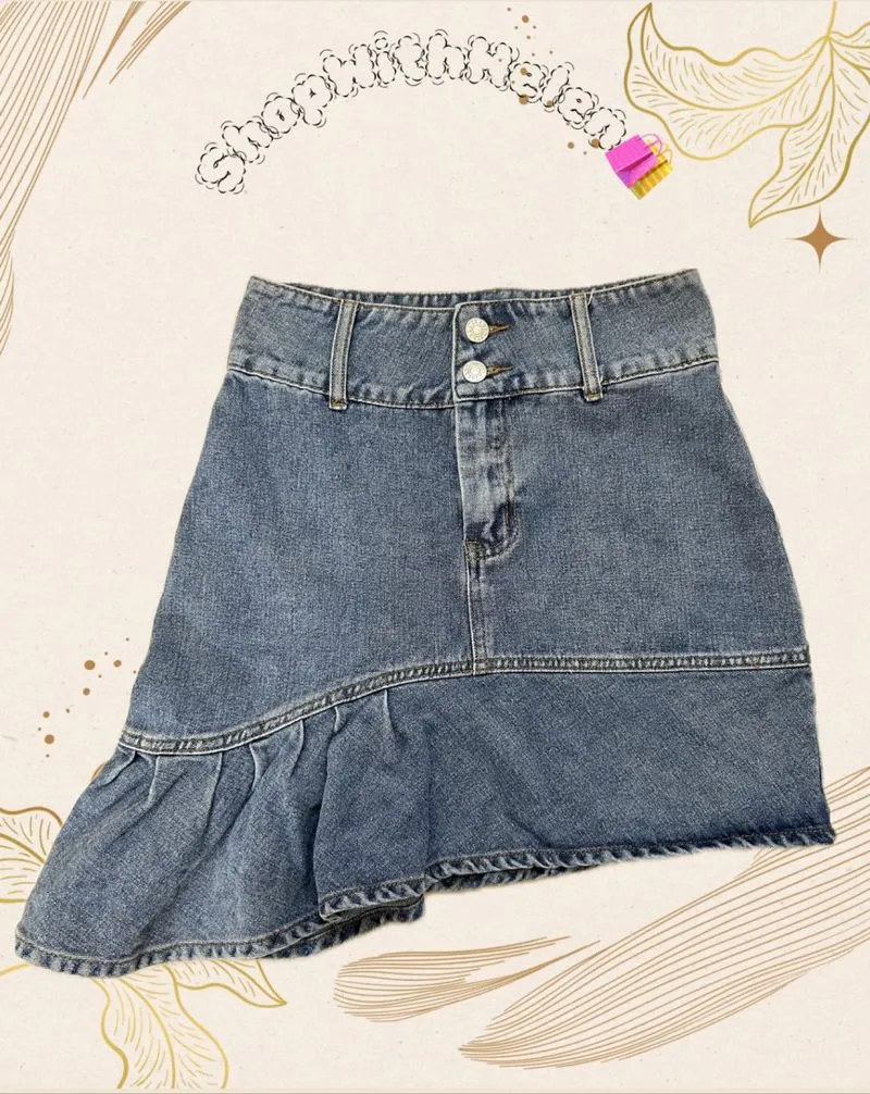 MINI SKIRTS  photo 1