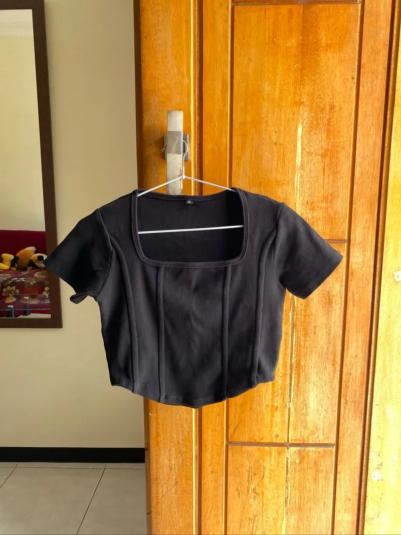 Glam Studio Crop Top photo 1