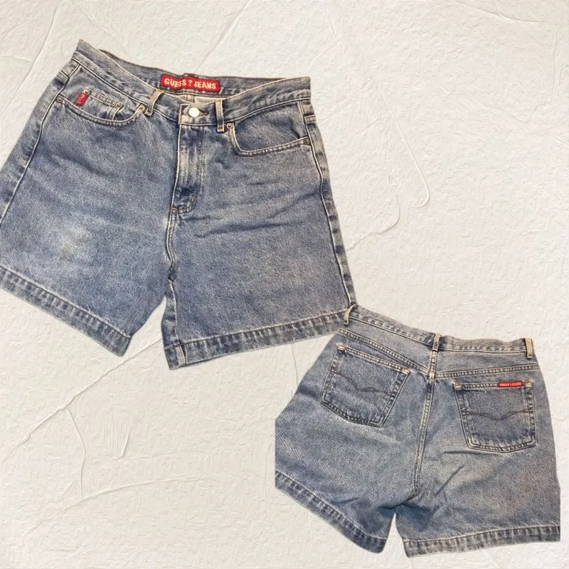 Celana pendek GUESS photo 1