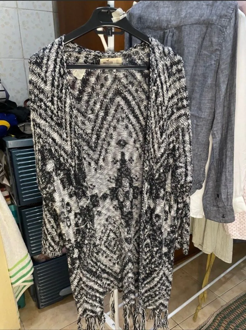 Cardigan boho aesthetic / ootd pantai photo 1