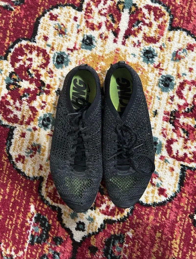 Nike Fly Knit Racer Black/Gray photo 1