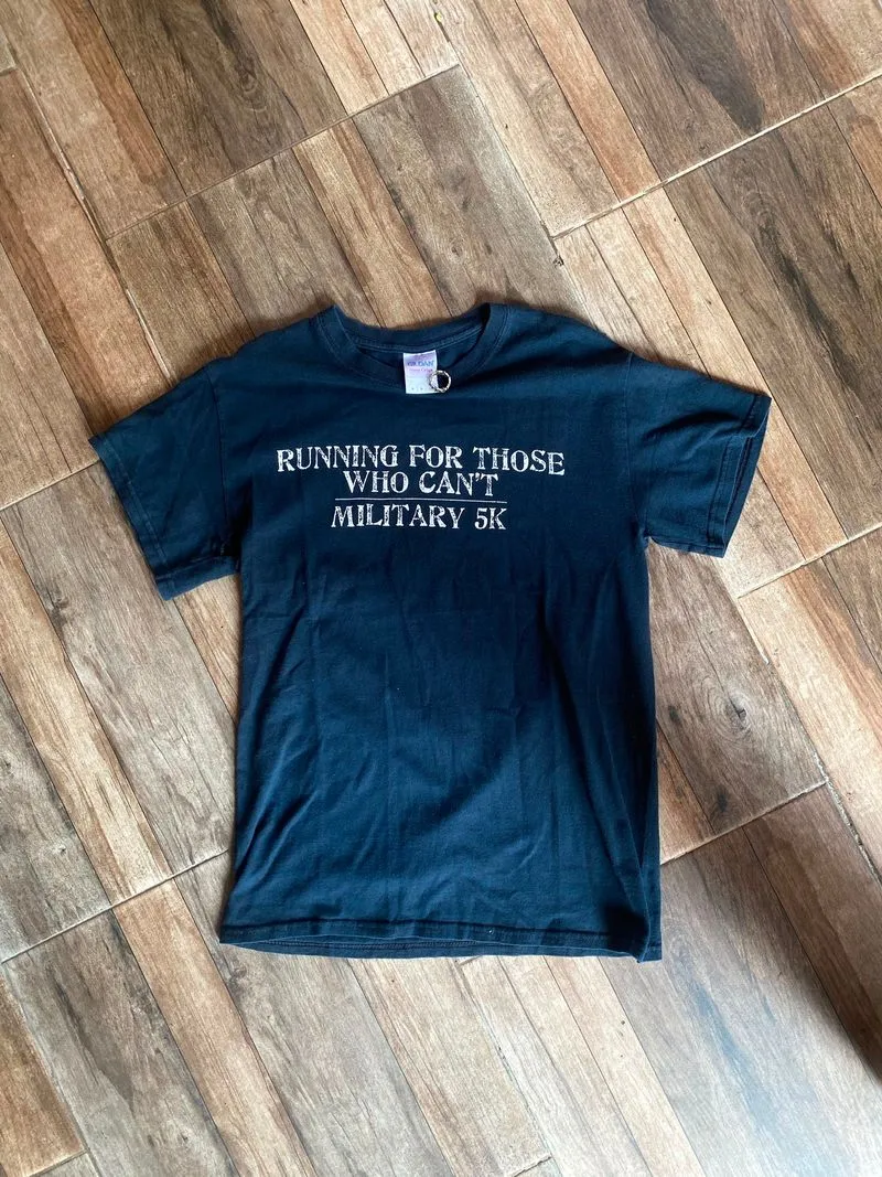 kaos gildan vintage photo 1
