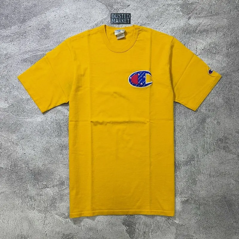 Champion T-Shirt photo 1