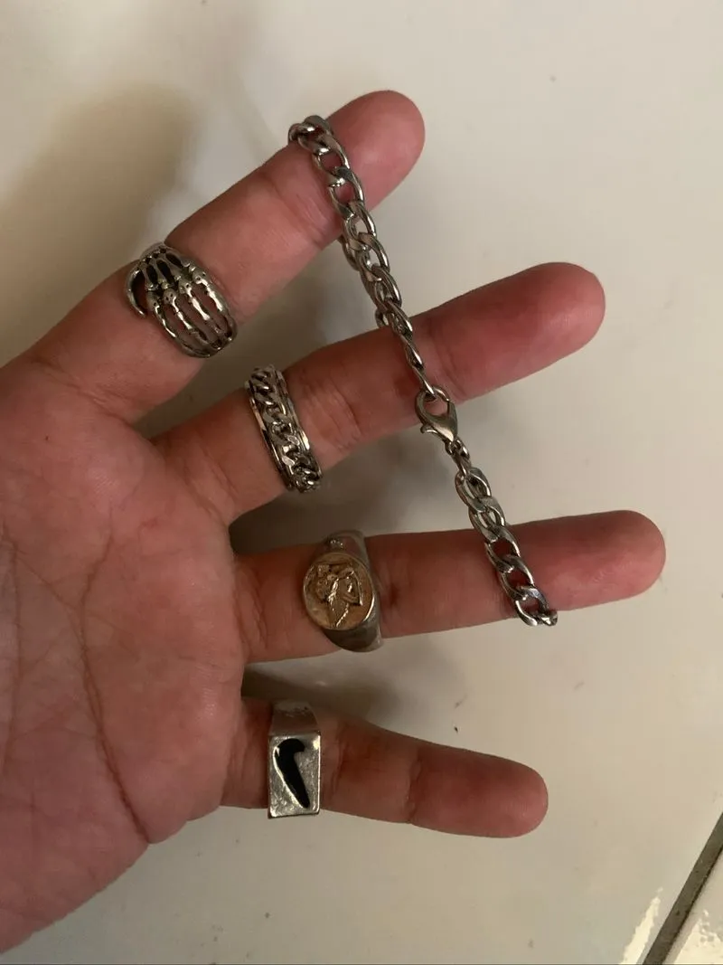 ring and barcelet package photo 1