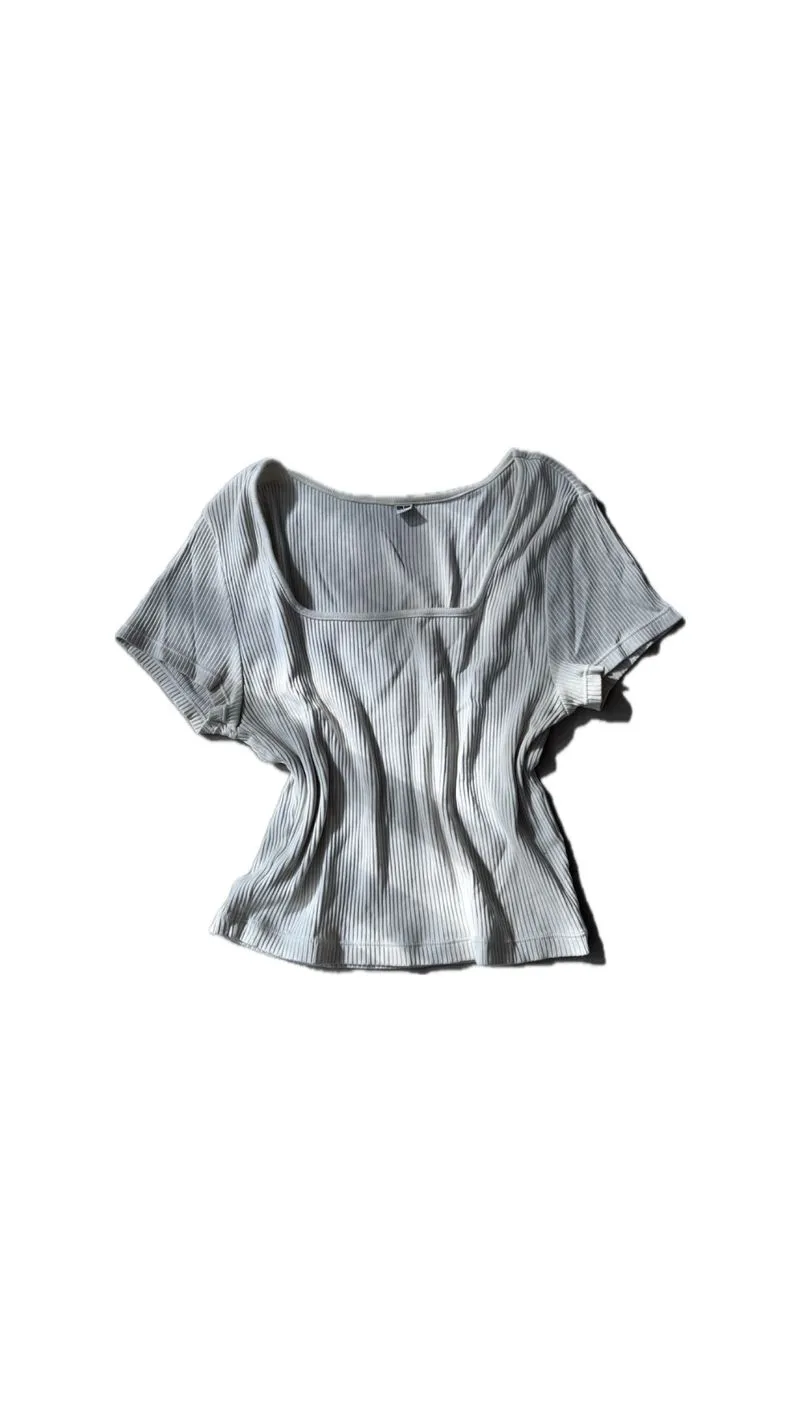 Uniqlo Rib Knit White Crop Top photo 1
