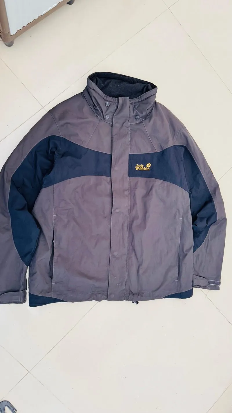 Jaket jack wolfsin photo 1