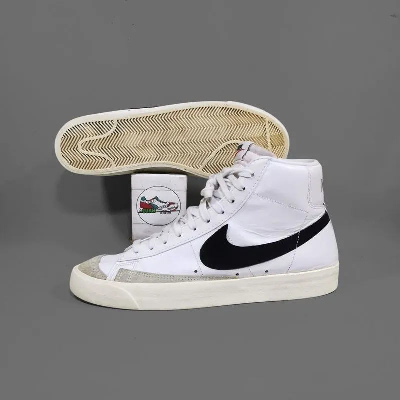 Sepatu Nike Blazer 77 Vintage Retro High photo 1