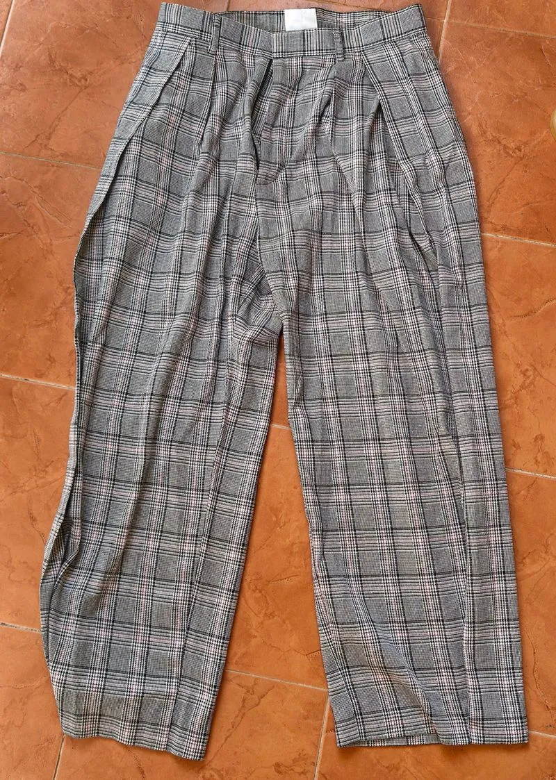 Celana panjang checkerd pattern gray pink BRAND CIEL  photo 1