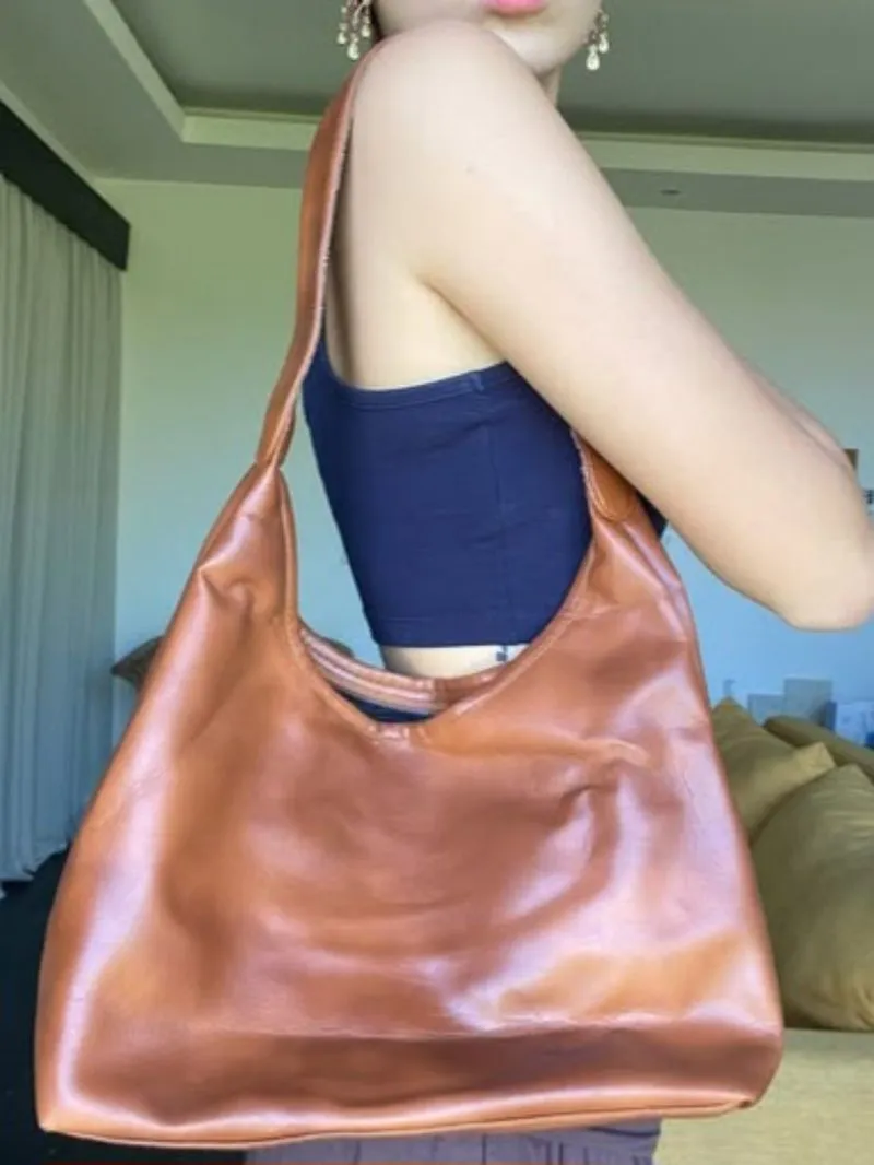 Brown shoulder bag photo 1