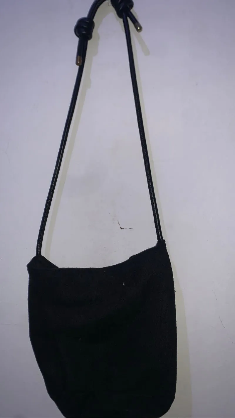 Slingbag photo 1